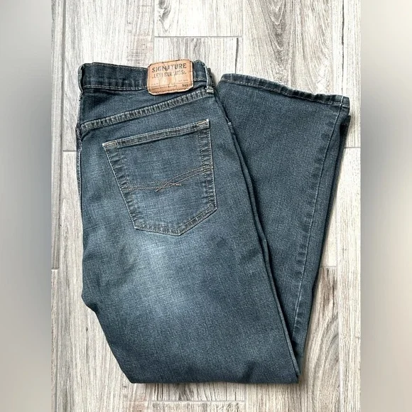 Signature By Levi Strauss S61 Relaxed Fit Jeans - Picture 2 of 6